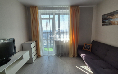 Екатеринбург, ул. Крауля,107/4