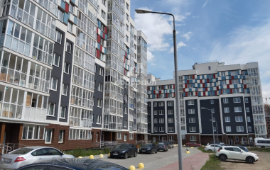 Екатеринбург, ул. Рябинина,18
