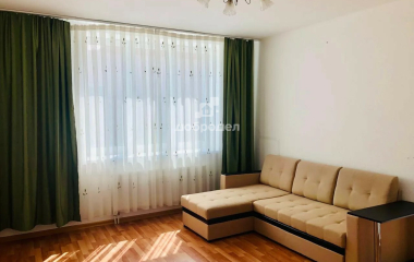 Екатеринбург, ул. Пехотинцев,4/2