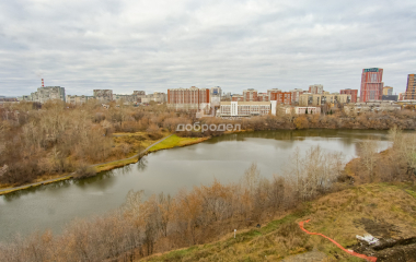 Екатеринбург, ул. Юмашева,15