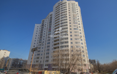 Екатеринбург, ул. Серафимы Дерябиной,37