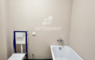 Екатеринбург, ул. 8 Марта,204г/2