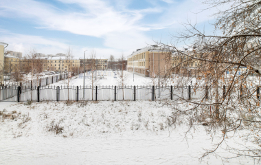 Екатеринбург, ул. 40-летия Октября,73