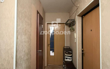 Екатеринбург, ул. 40-летия Октября,82