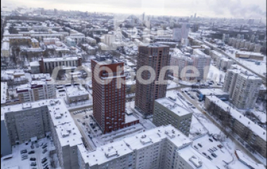 Екатеринбург, ул. Красных командиров,1в