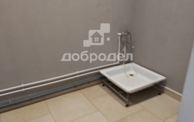Екатеринбург, ул. Пехотинцев,1в