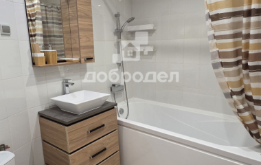 Екатеринбург, мкр. Светлый,5
