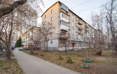 Екатеринбург, ул. Стрелочников,6