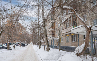 Екатеринбург, ул. Металлургов,32