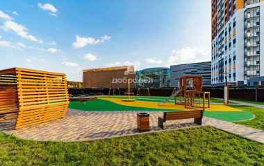 Екатеринбург, пр-кт. Космонавтов,108/3