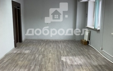 Екатеринбург, ул. Фронтовых бригад,27/1