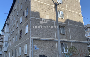 Верхняя Пышма, ул. Петрова,35/7