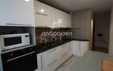 Верхняя Пышма, ул. Калинина,37а