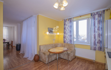 Екатеринбург, ул. Индустрии,104