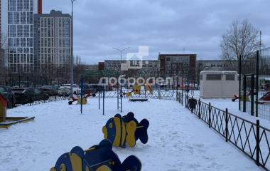 Екатеринбург, ул. Крауля,93