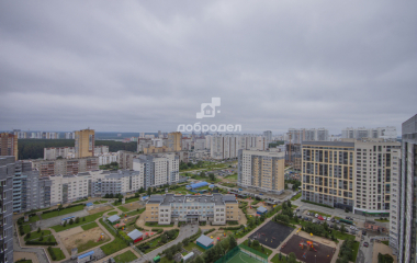 Екатеринбург, ул. Михеева М.Н.,2