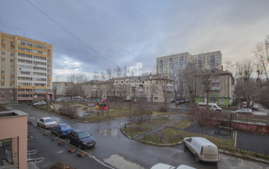 Екатеринбург, ул. Авиаторов,12