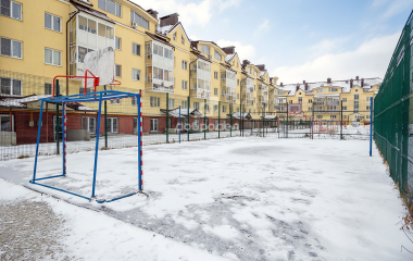 Екатеринбург, ул. Очеретина,8