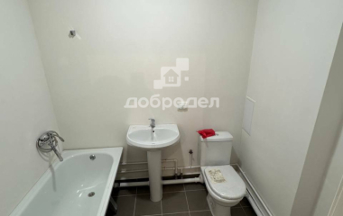 Екатеринбург, б-р. Новосинарский,5