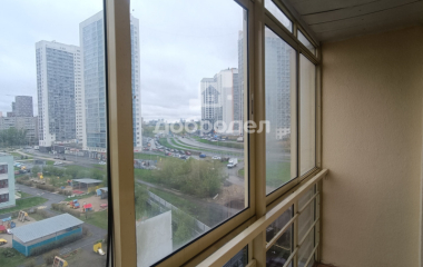 Екатеринбург, ул. Рощинская,27