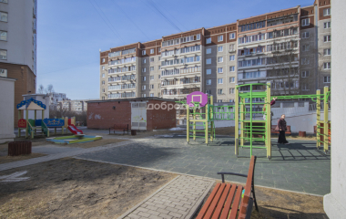 Екатеринбург, ул. Красных командиров,25