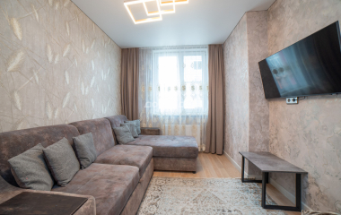 Екатеринбург, пр-кт. Космонавтов,91В
