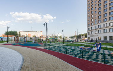 Екатеринбург, ул Краснолесья, 10