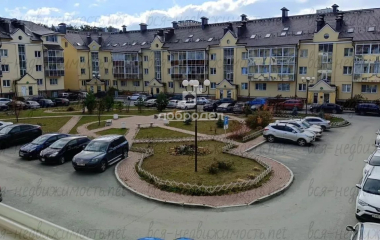 Екатеринбург, ул. Очеретина,5