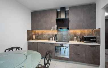 Екатеринбург, пер. Полимерный,9