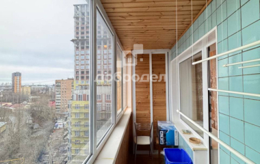 Екатеринбург, ул. Некрасова,12