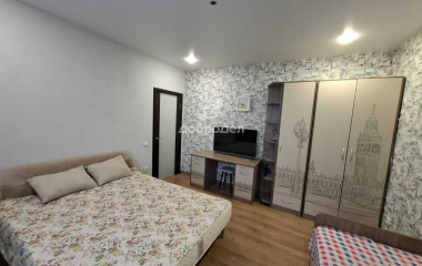 Екатеринбург, ул. Лоцмановых