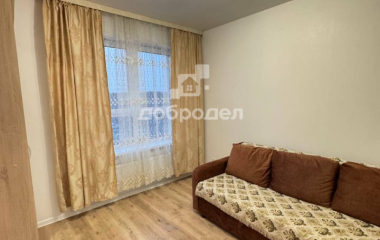 Екатеринбург, ул. Зои Пушкаревой,2