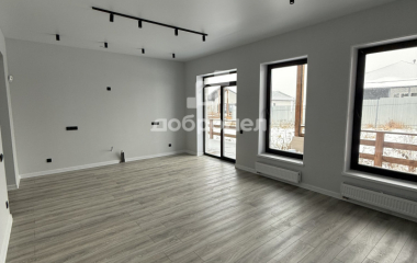 Екатеринбург, с. Патруши, Жилой Квартал Поляна, ул. Уютная, д.8