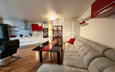 Екатеринбург, ул. Викулова,63к4