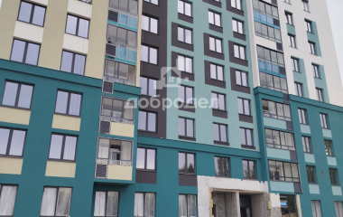 Екатеринбург, ул. Крестинского,2