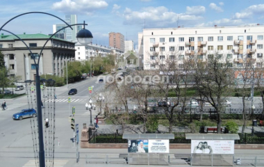 Екатеринбург, пр-кт. Ленина,48
