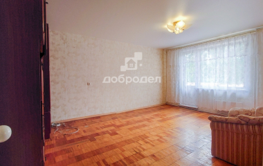 Екатеринбург, б-р. Сиреневый,5
