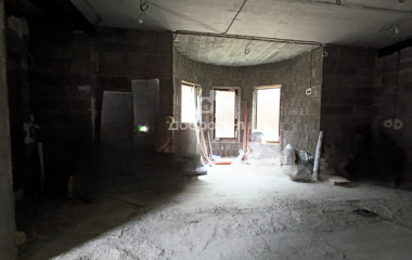 Екатеринбург, Рассоха ЮГ ул. Светлая 4