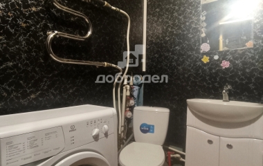 Екатеринбург, ул. Серафимы Дерябиной,49/2