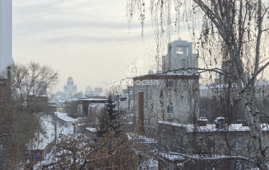 Екатеринбург, ул. Азина,39