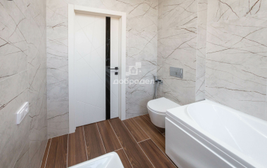 Арамиль, ул. Гагарина, д. 9