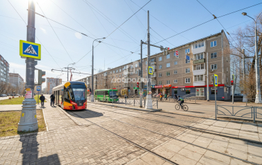 Екатеринбург, ул. Фрезеровщиков,27