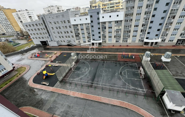 Екатеринбург, ул. Юмашева,11