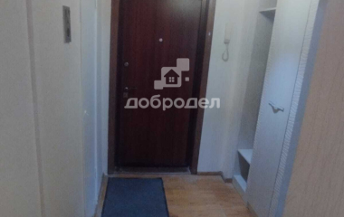 Екатеринбург, ул. Крестинского,37/1