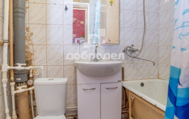 Екатеринбург, ул. Комвузовская,21 ж