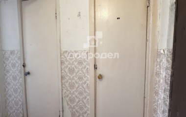 Екатеринбург, б-р. Сиреневый,11