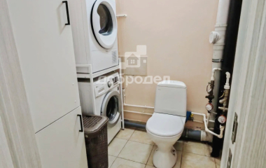 Екатеринбург, ул. Анатолия Мехренцева,38