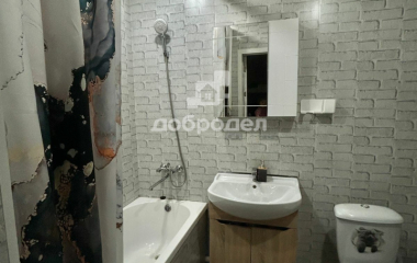 Екатеринбург, ул. Тюльпановая,9