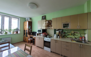 Екатеринбург, ул. Парниковая,6