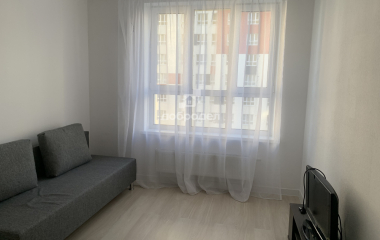 Екатеринбург, ул. Академика Ландау,35